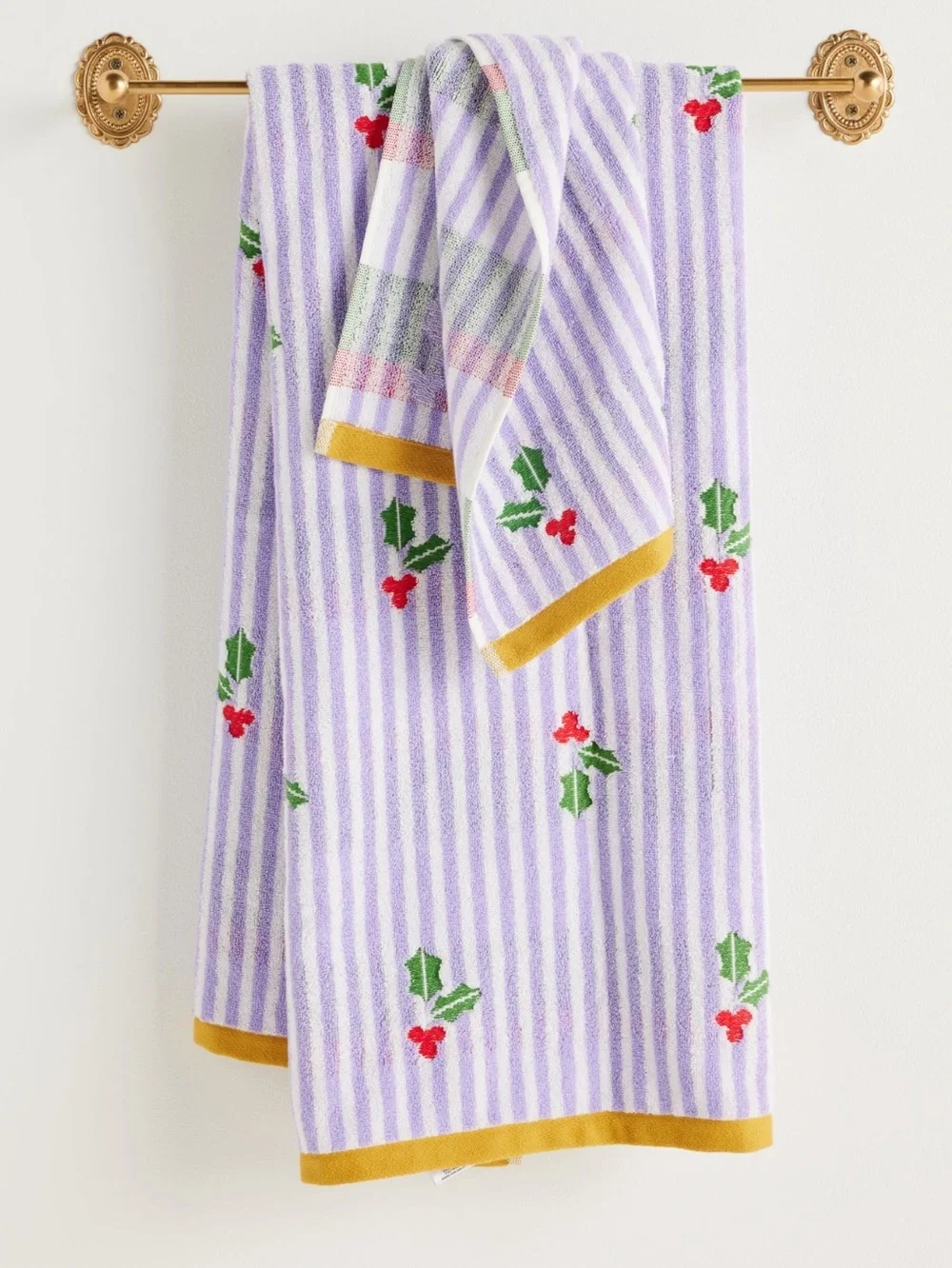 Anthropologie Christmas Bath Towel Icon White Purple Stripe Holly Berry New 54”